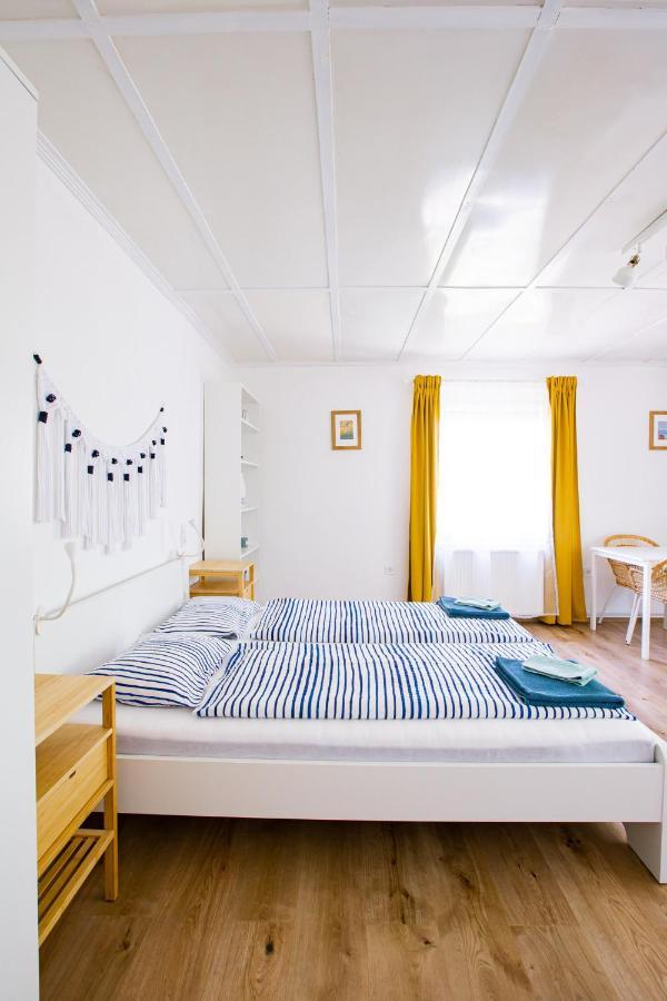 Alsooers Pagony Apartment Luaran gambar