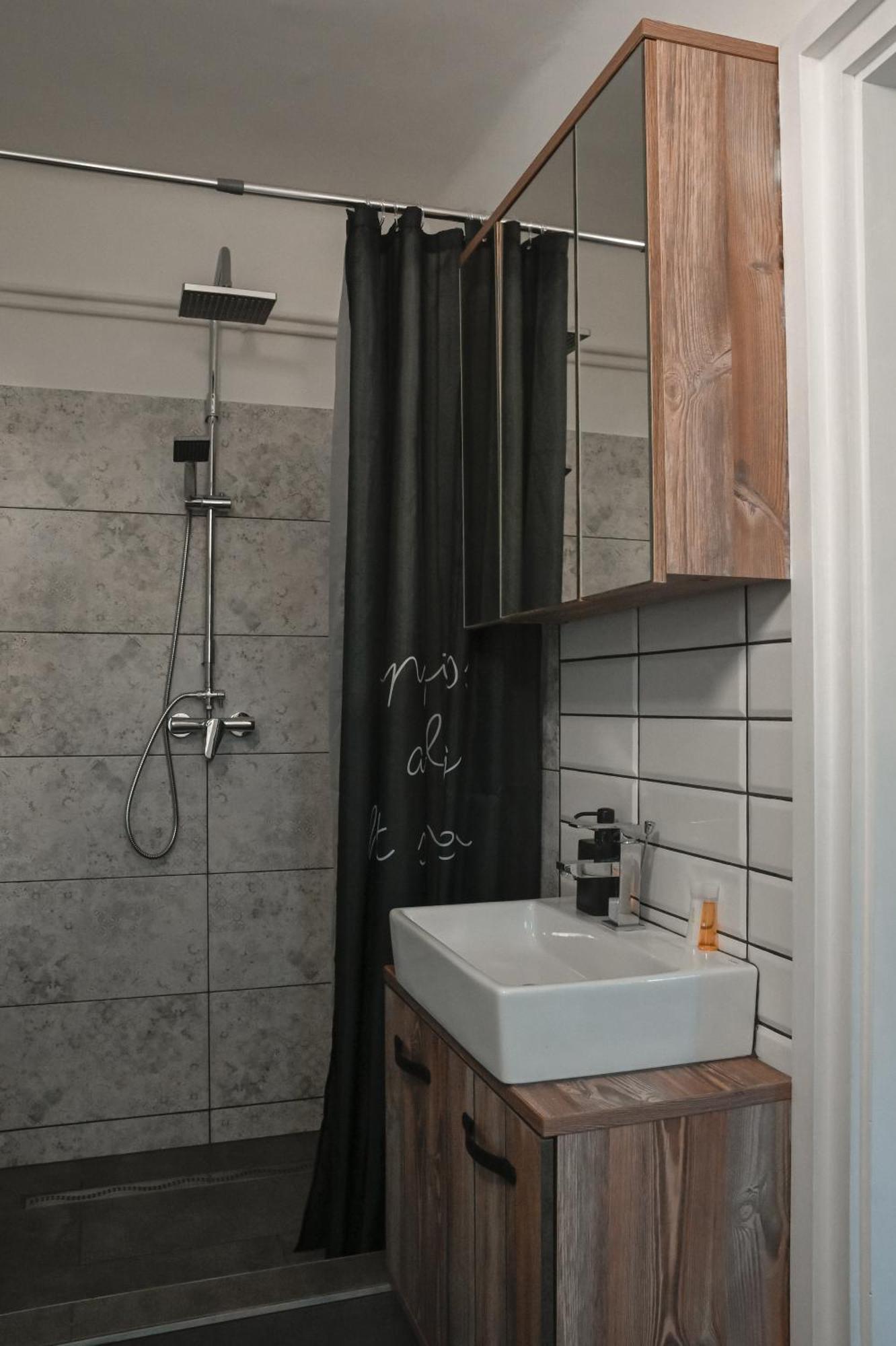 Alsooers Pagony Apartment Bilik gambar